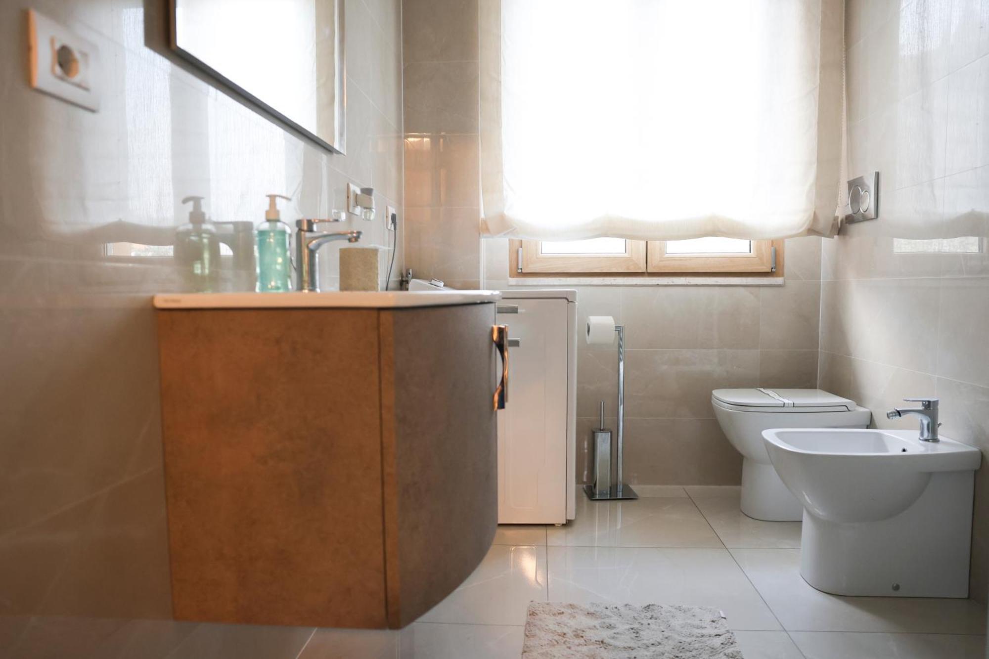 Blancohouse - Berto Luxury Rimini Centro Storico Apartment ภายนอก รูปภาพ